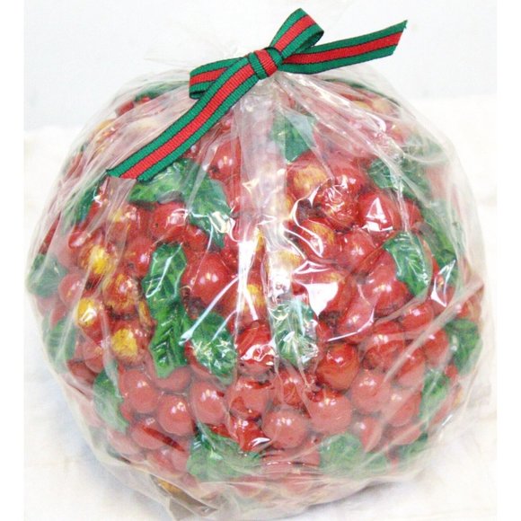 NWT VINTAGE 1997 5" CRANBERRY BALL HOLIDAY CANDLE RED & GREEN CHRISTMAS - Picture 3 of 9